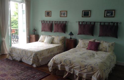 Esperaza Cama Y Desayuno | La Maison de la Riviere B&B