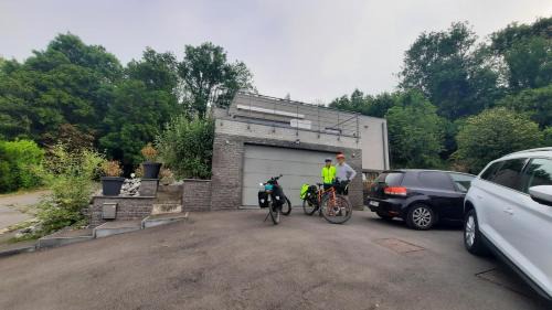 Waudrez Cama Y Desayuno | La Maison De Marie