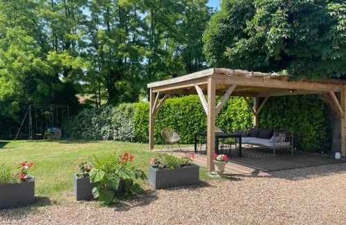 Chateauvieux Casa | La maison des caves