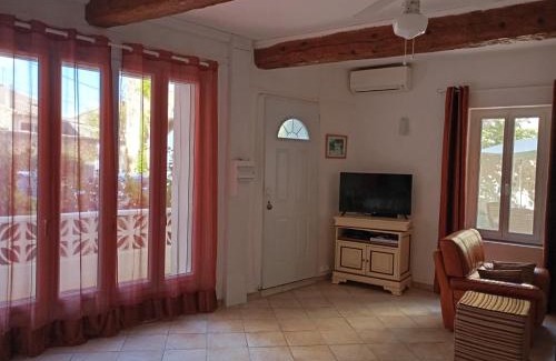 Puisserguier Casa | La Maison des Vendangeurs à Puisserguier