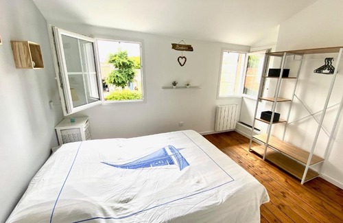 Rochefort Casa | LA MAISON DU BONHEUR