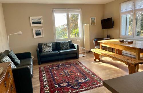 Fontain Casa | La Maison du Fort de Fontain Villa Mac Mahon vue superbe Montagnes du Jura