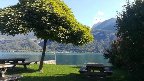 Bredannaz Apartamento | La maison du lac