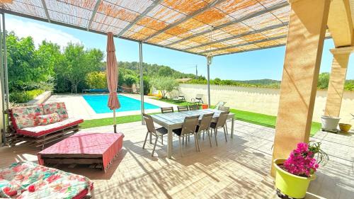 Saint-Theodorit Casa | La maison du soleil