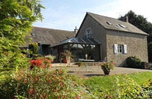 La Chapelle-Saint-Aubert Casa | La Maison d'Amélie
