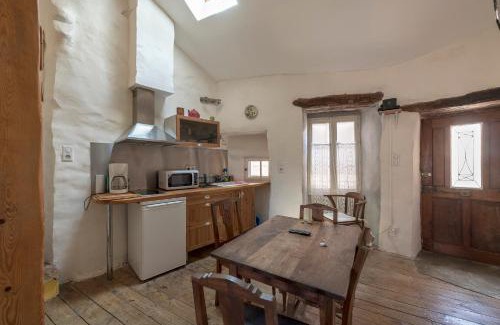 Sainte-Eulalie-de-Cernon Casa | La maison d'Angèle