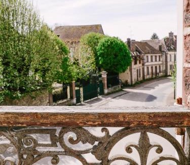 Villiers-Saint-Benoit Casa | La Maison Pieuse