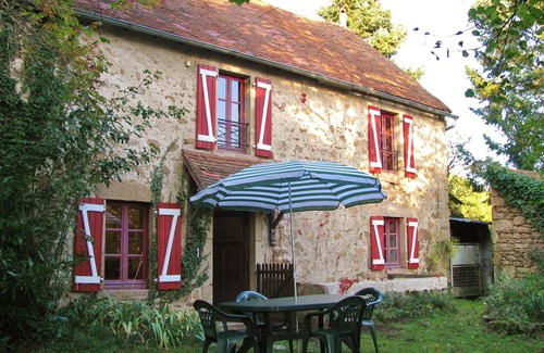 Servant Casa | La Maison Roux - encantadora casa en Servant, cerca de las gargantas de Sioule