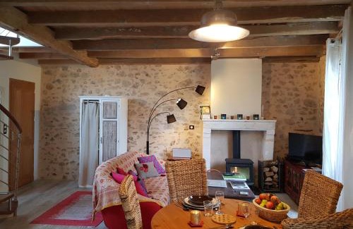 Roussines Casa | La maison triangulaire