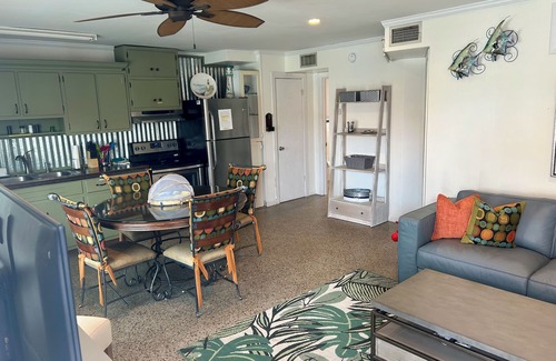 Kiska Beach Cabaña | La Margarita hermosa casa de campo de 1 dormitorio grande, consulte nuestro precio de otoño en la playa