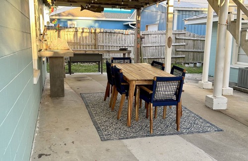 Kiska Beach Cabaña | La Margarita hermosa casa de campo de 1 dormitorio grande, consulte nuestro precio de otoño en la playa