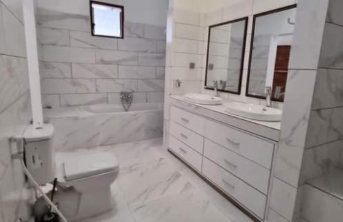 Mtwapa Villa | La marina villa