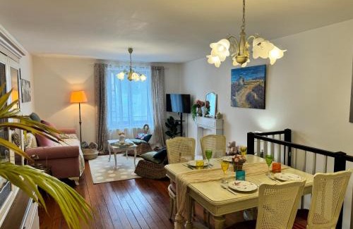 Socourt Apartamento | La Marquise duplex 2 chambres avec terrasse privée by BoookingFuté