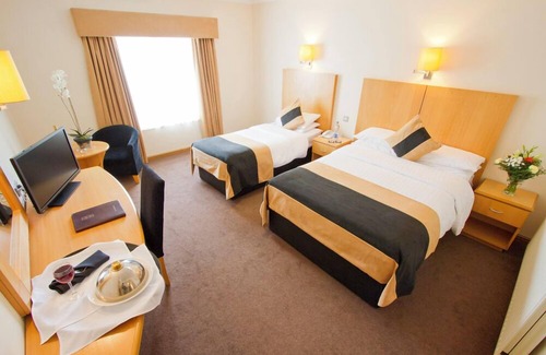 Castlereagh Hotel | La Mon Hotel And Country Club