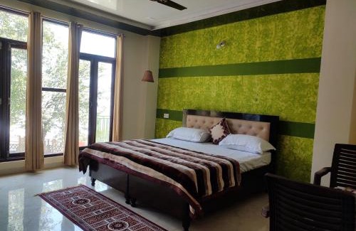 Sidhpur Casa | La Montana