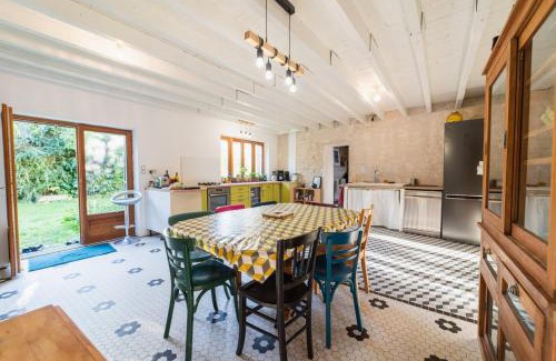 Montamise Casa | La Moulière family house