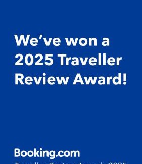 El Tanque Casa | La Paredita Casa Taoro