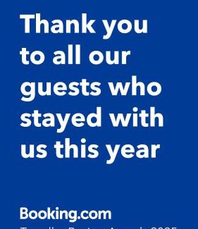 El Tanque Casa | La Paredita Casa Taoro