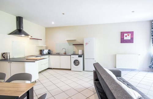 Savignac-les-Eglises Casa | La Parenthèse en Périgord – 8 huéspedes, jardín privado, Wi-Fi, centro del pueblo
