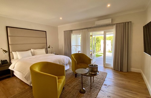 Cape Winelands Hotel | La Paris Estate