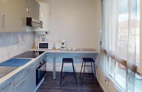 Bussy-Saint-Georges Apartamento | La perle de Bussy- Grand studio cosy -Parking-Balcon- Disneyland - Paris