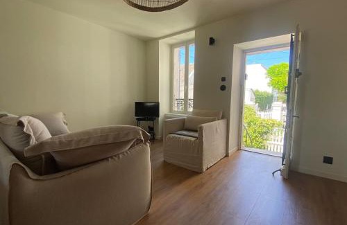 Saint-Regnobert-de-la-Cote-de-Nacre Casa | La perle-Maison de pêcheur à Saint-Aubin-sur-Mer