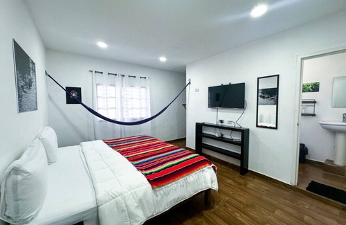 Adolfo López Mateos Hotel | La Perle Noire | HM - Terrace and Pool