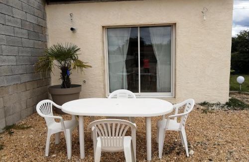 Saint-Seurin-sur-l'Isle Casa | La Petite Maison Des Vignes