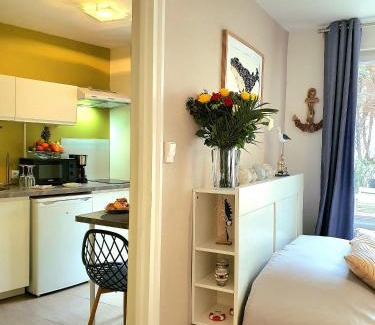 Boulogne-Centre Apartamento | La Petite Boulonnaise Studio cosy avec cour privative - proche Nausicaa