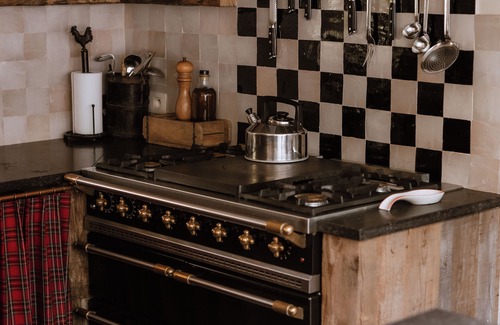 Lawijn Cabina | La Petite Foret | Invernadero Antiguo en el Campo de Bruselas