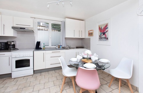 Brionne Apartamento | La Petite Terrasse - Appartement spacieux