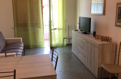 Marina di Massa Casa | La piscina 2