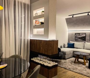 Divcibare Apartamento | La Pista