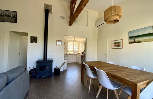 Aiguerelles Casa | La Poétique - Air-conditioned 3-bedroom house!