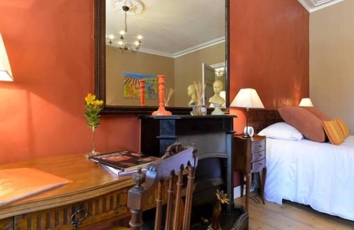 Castelnau-de-Medoc Casa | Suite-De Lujo-Baño privado con ducha-Vista al patio-La Provençale