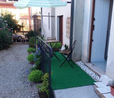 Mosciano Sant'Angelo Apartamento | LA QUERCIA SUITES - taverna nel borgo medievale
