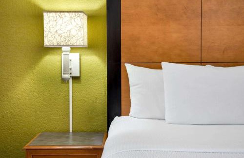 Greenville - Spartanburg Hotel | La Quinta by Wyndham Greenville Haywood