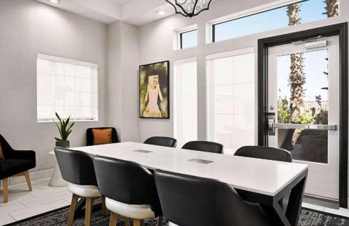 Hesperia Hotel | La Quinta by Wyndham Hesperia Victorville