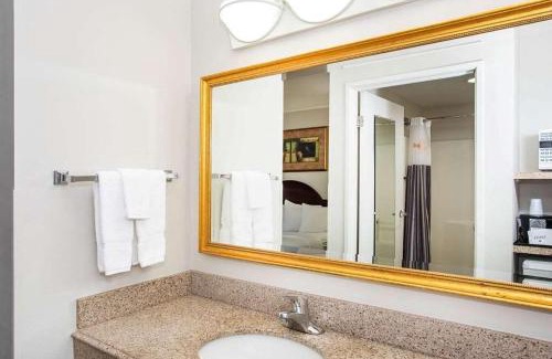 Tropic Hotel | La Quinta by Wyndham Melbourne Viera