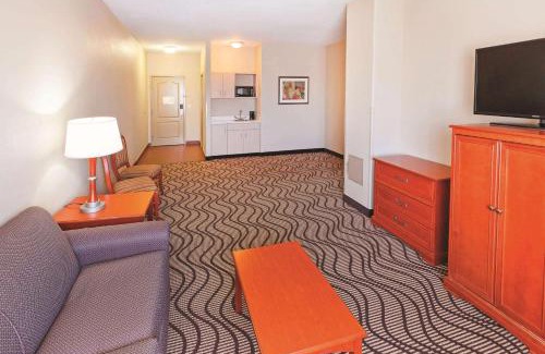 Central City Hotel | La Quinta by Wyndham Corpus Christi Airport