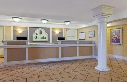 Pinellas Park Hotel | La Quinta Inn by Wyndham Tampa Bay Pinellas Park Clearwater