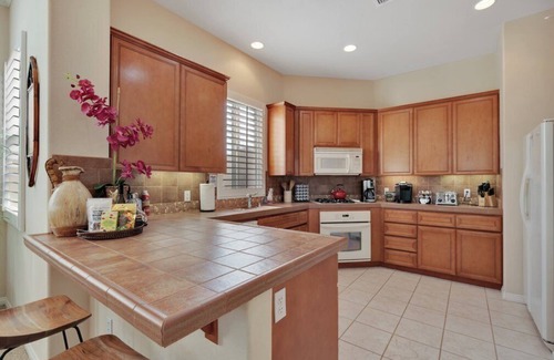 La Quinta Casa | La Quinta Oasis, Pool, Near Coachella & PGA West-License 2BR260190