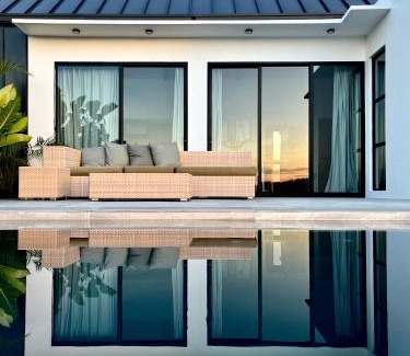 General Luna Villa | La Résidence - Siargao