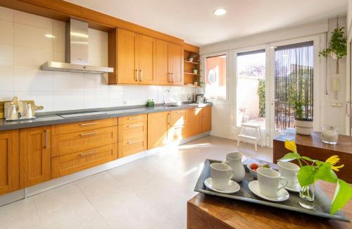 Vadocondes Casa | La Ren Lecrés casa piscina jardin y barbacoa