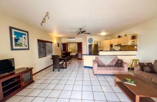 South Mission Apartamento | La Riviera One Coastal Life Style Two Bedroom
