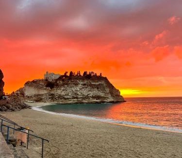 Parghelia Casa | La Romantique Rooms and Apartments TROPEA