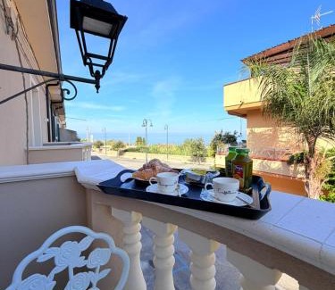 Parghelia Casa | La Romantique Rooms and Apartments TROPEA