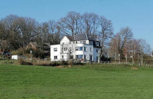 Stavelot Casa | La Roseraie