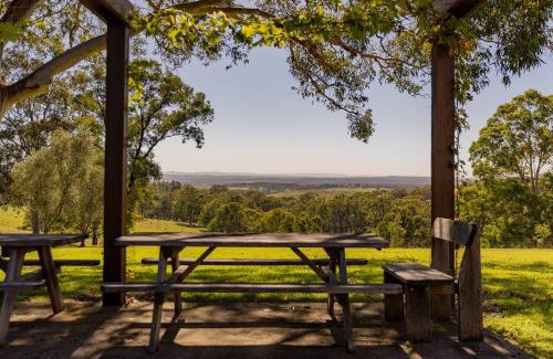 Pokolbin Casa | La Roseraie - Elegant Hunter Valley Vines Homestead
