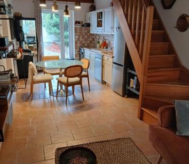 Montlaur Casa | La route des vignes